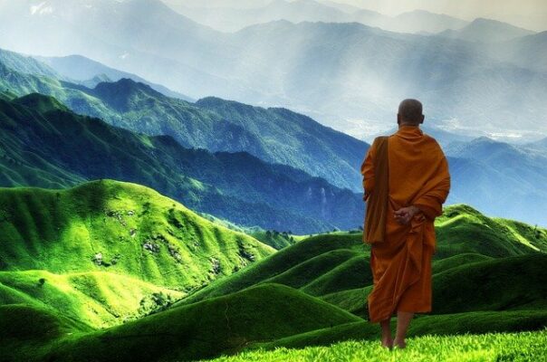 тибет свештеник монах